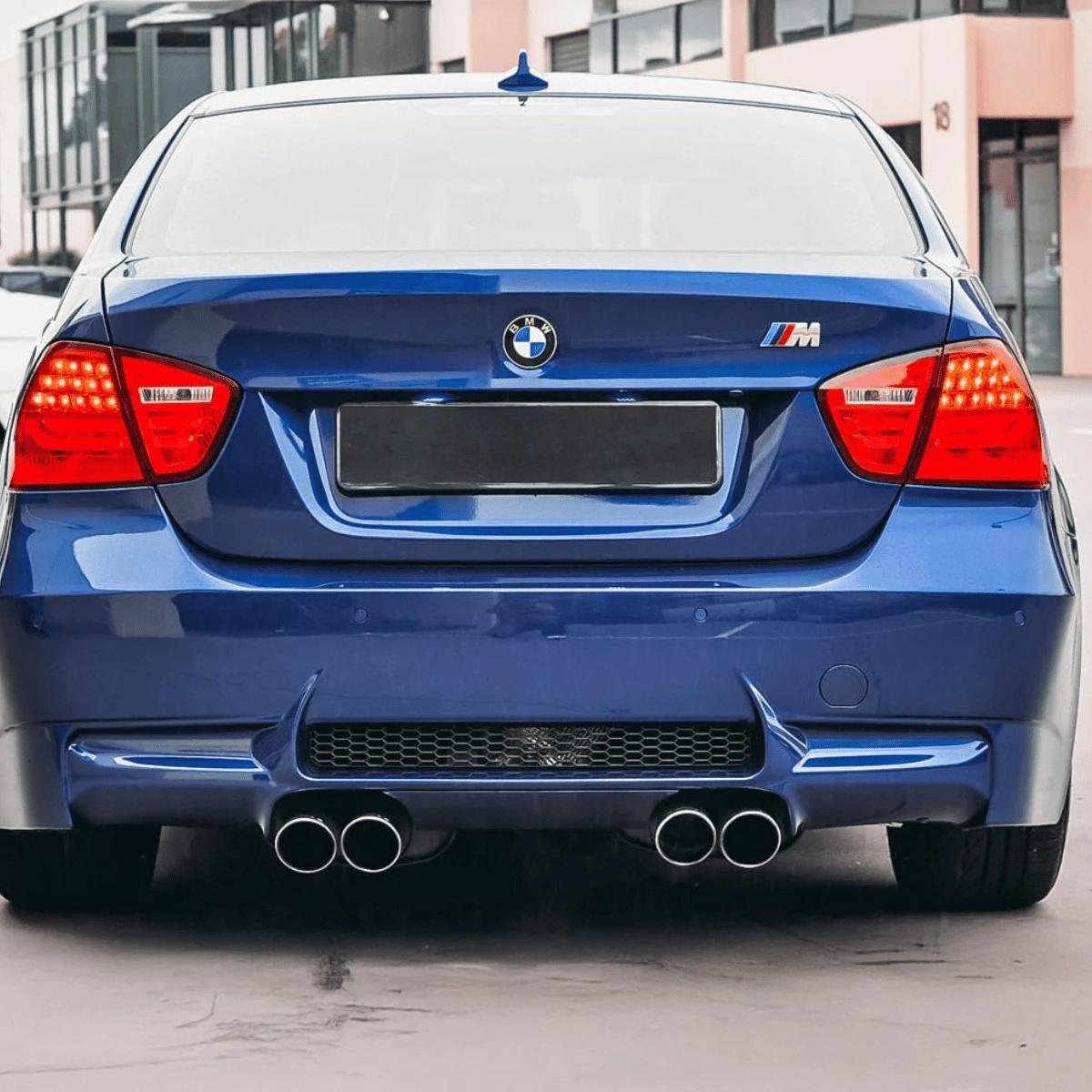 LED Lightbar Rückleuchten Set rot für BMW E90 03.2005-08.2008