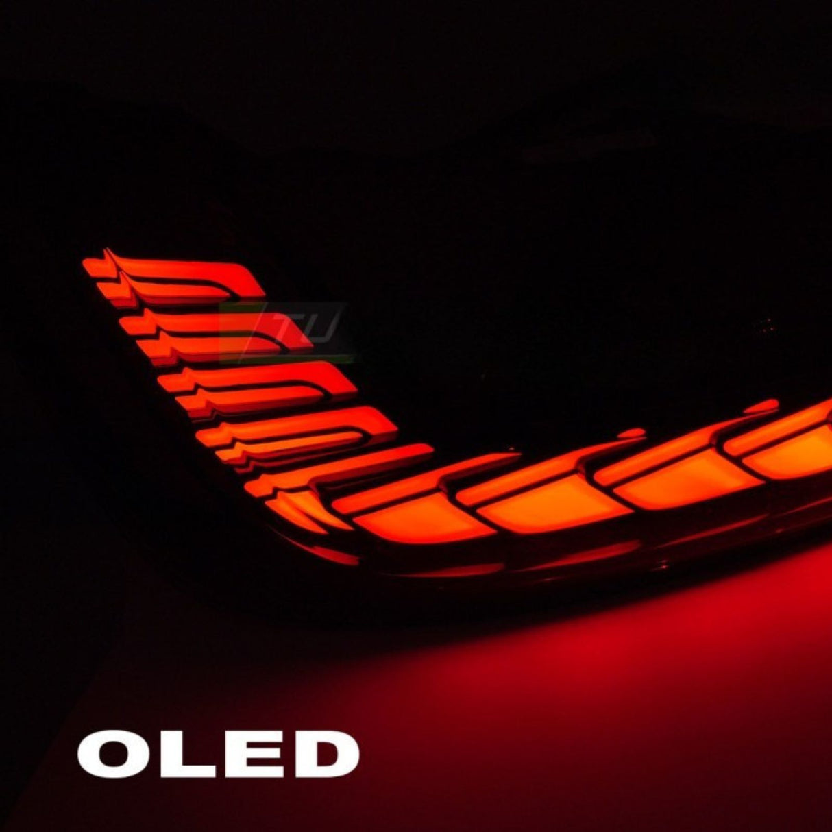 Rote OLED Rückleuchten für KFZ-Tuning, dynamisches Lichtdesign, Fahrzeugzubehör von CR-Tuning