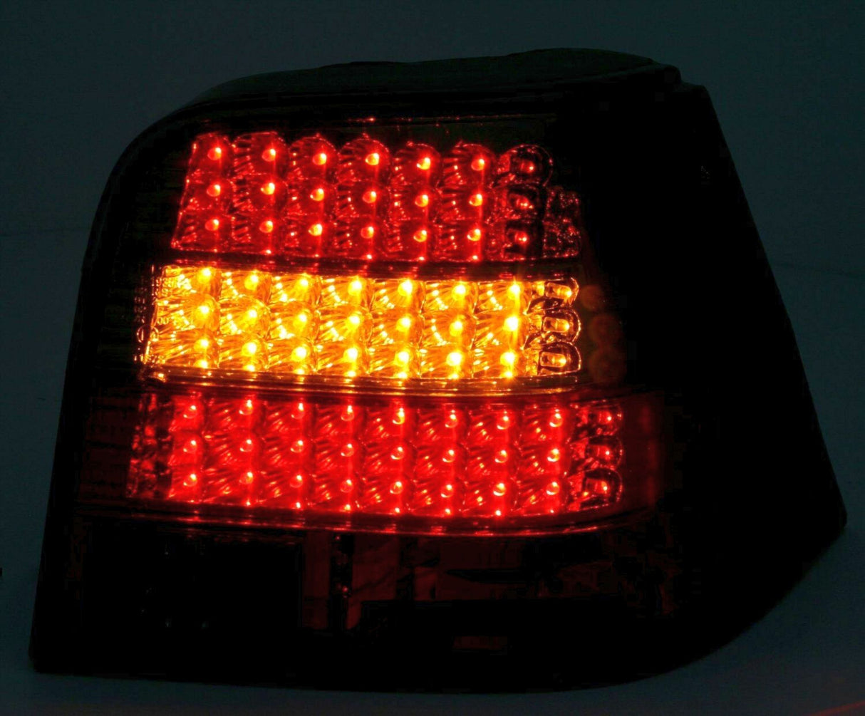 LED Rückleuchten für VW Golf 4 rot mit gelben Blinker, Tuning Rücklichter