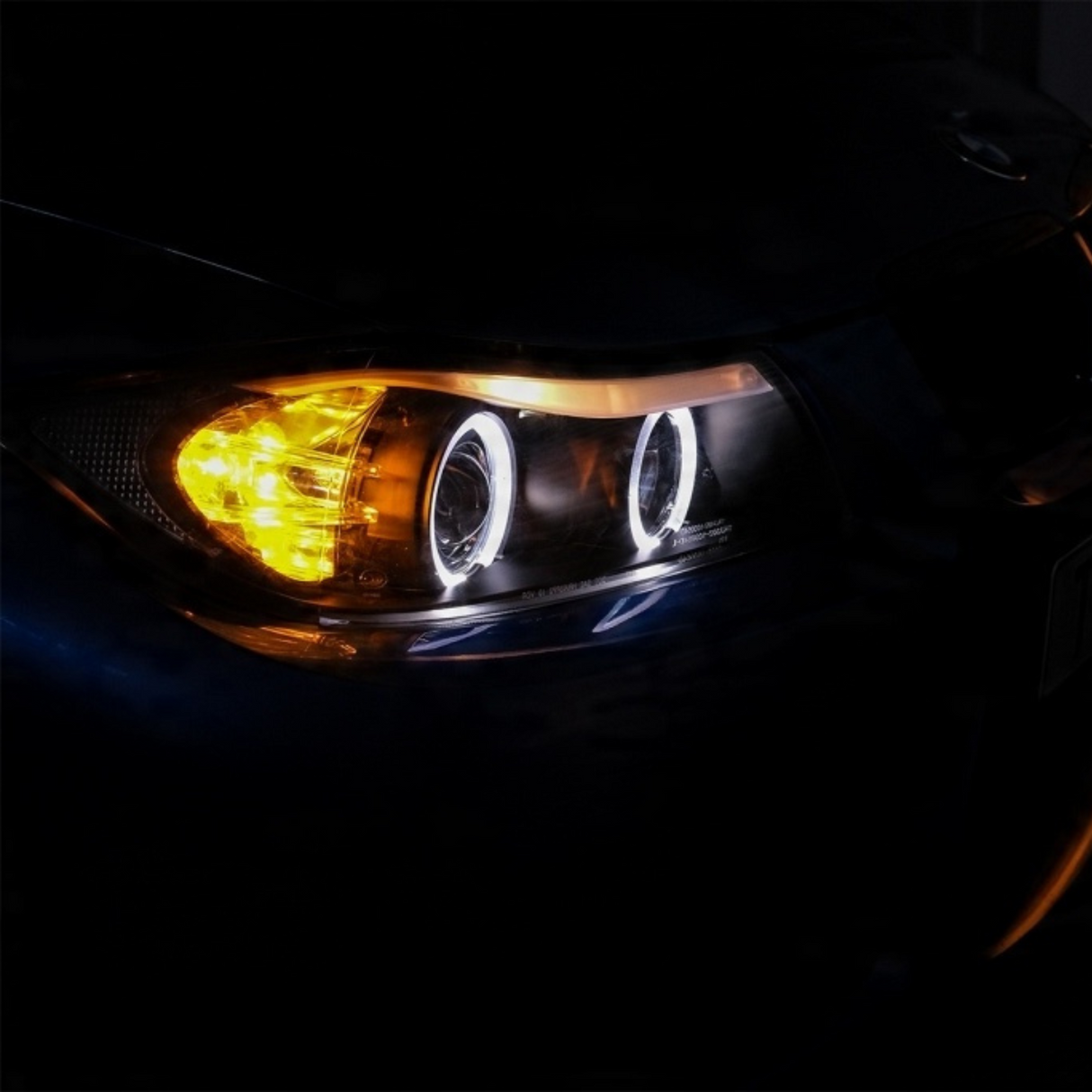 LED Angel Eyes Scheinwerfer Set für BMW E90/E91 3er 2005-09.2008 schwarz