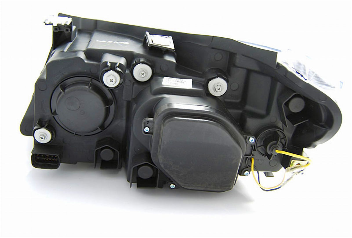 Rückseite schwarzer LED-Scheinwerfer für KFZ-Tuning mit Anschlusskabel und Befestigungsschrauben