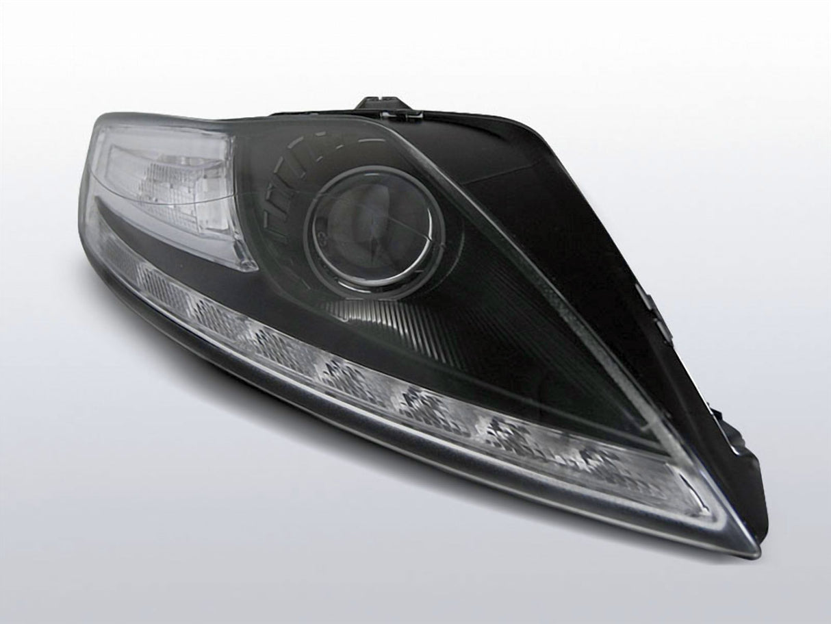 Schwarzes LED Scheinwerfer Set für Ford Mondeo 07.07-11.10 mit Tagfahrlichtstreifen