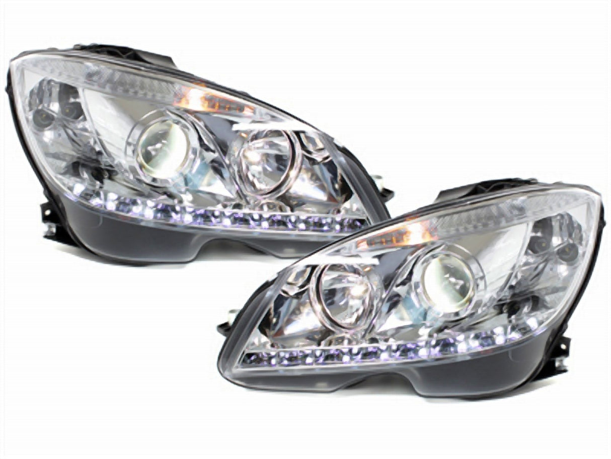 LED Scheinwerfer für Mercedes W204 C-Klasse mit Tagfahrlicht-Optik und Klarglas