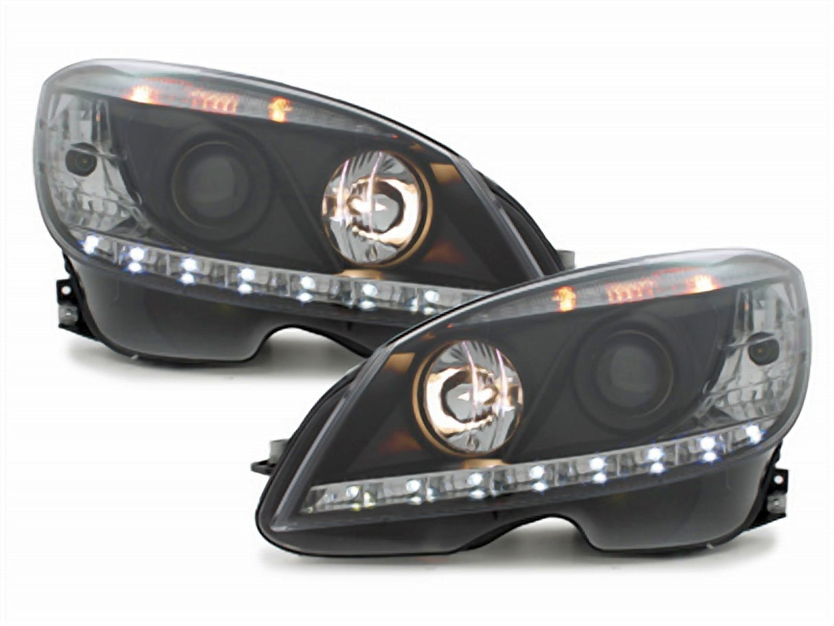 Schwarze LED Scheinwerfer mit Tagfahrlicht für Mercedes C-Klasse W204 von CR-Tuning
