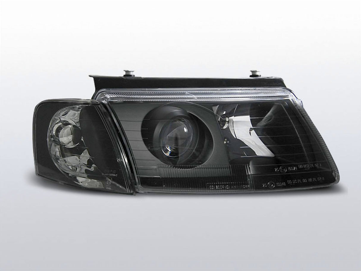 Schwarzer Scheinwerfer für VW Passat B5.5 mit Klarglas und schwarzem Einsatz, LED-Technik