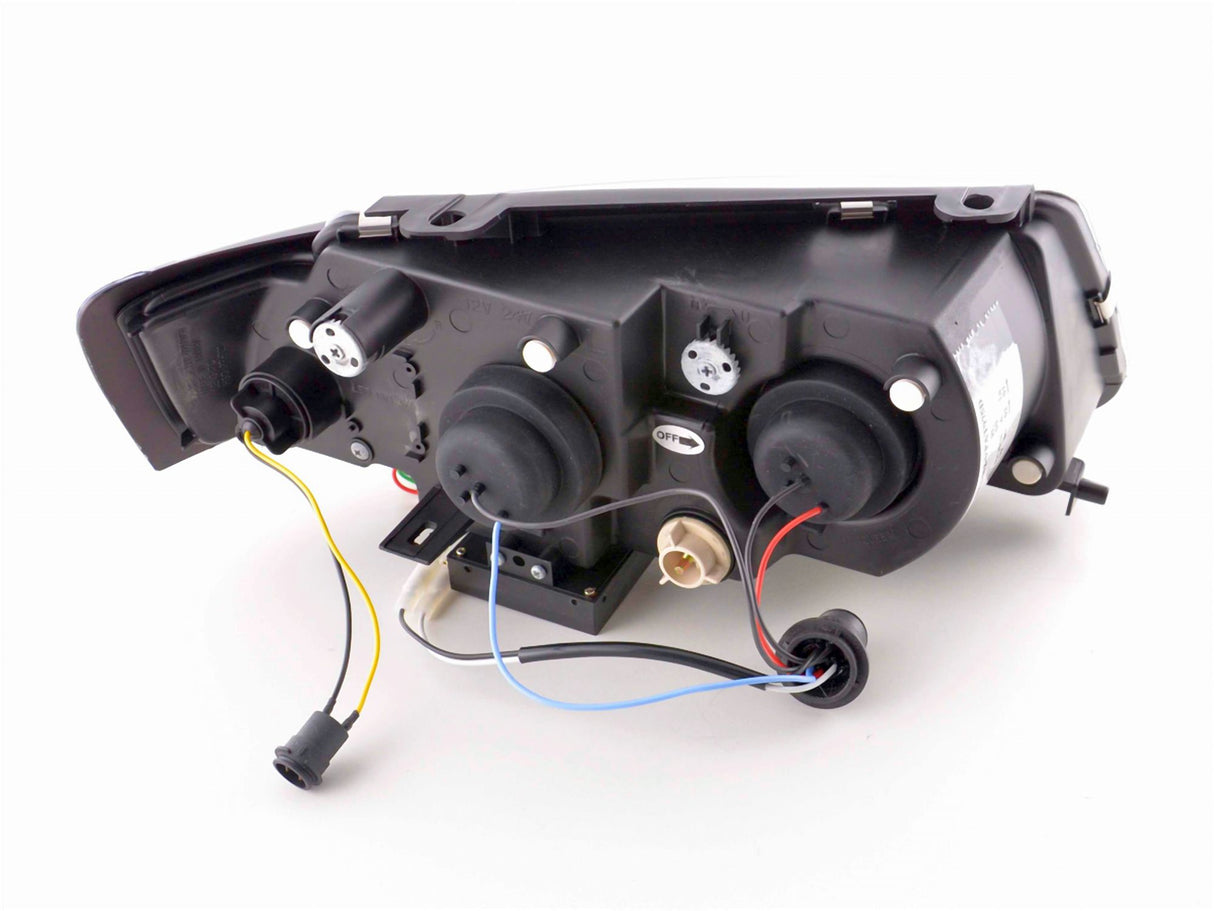 Rückseite Scheinwerfer mit Kabeln und Fassungen für KFZ-Tuning und LED-Scheinwerfer von CR-Tuning