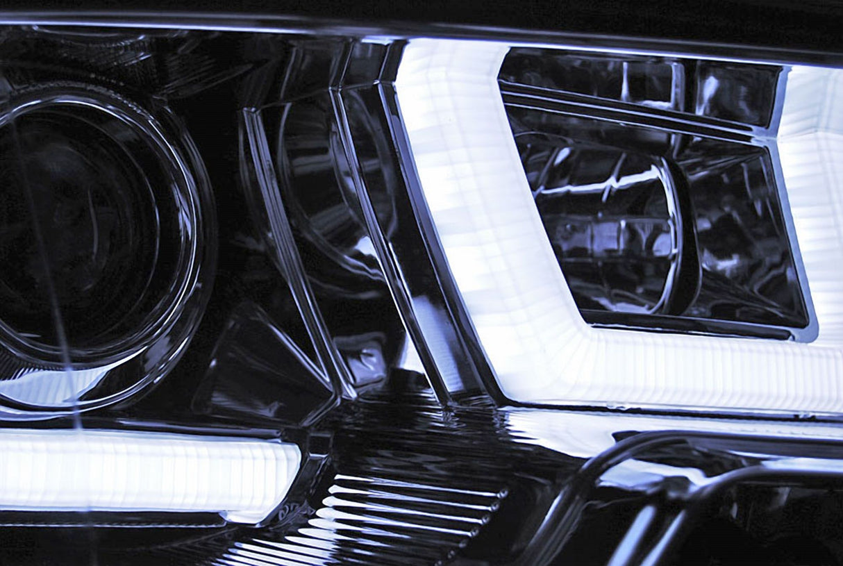 LED Scheinwerfer mit Tagfahrlicht für VW T5 GP - Tuning Zubehör von CR-Tuning