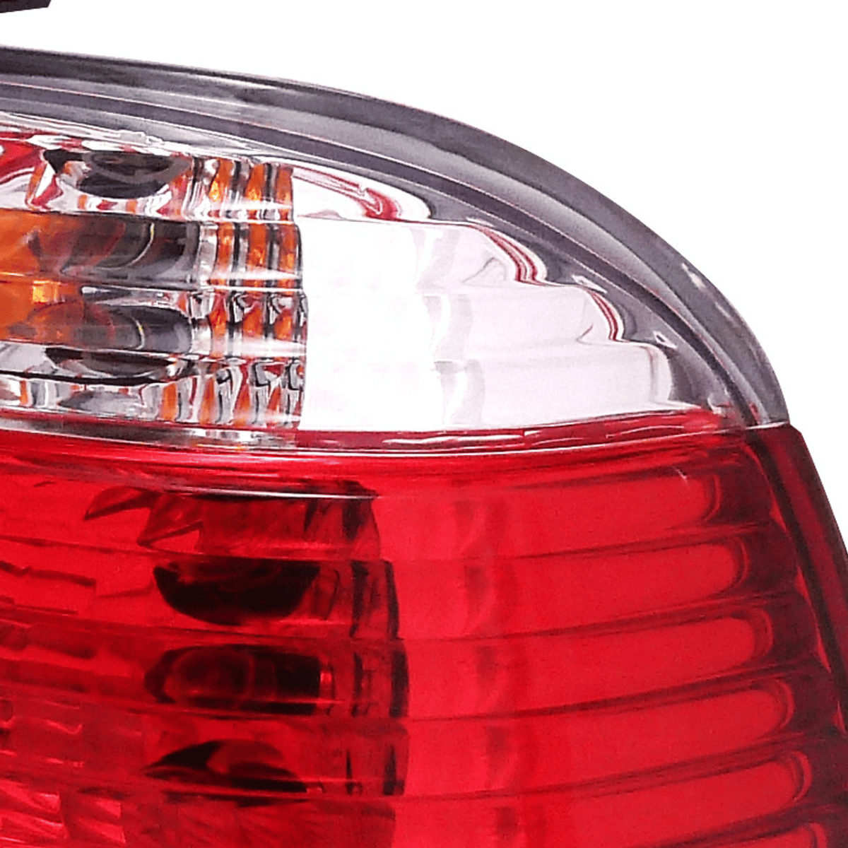 Rückleuchte rot mit orangen und weißen Elementen für KFZ-Tuning, LED-Rücklicht, Fahrzeugzubehör