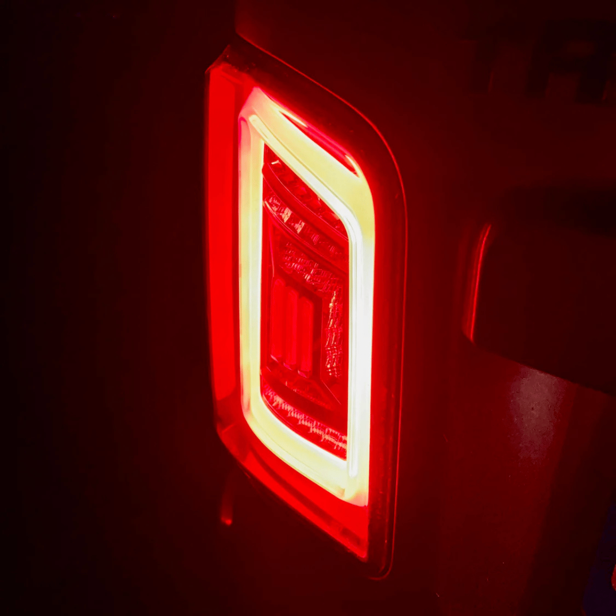 Voll LED Rückleuchten Set in Smoke-Schwarz für VW T5 04.2003-2009 / 2010-2015 Multivan