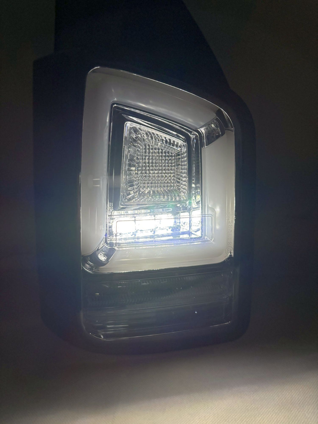 Led dynamische Blinker Rückleuchten in rauchglas für VW T5 Transporter 04.2003-2009