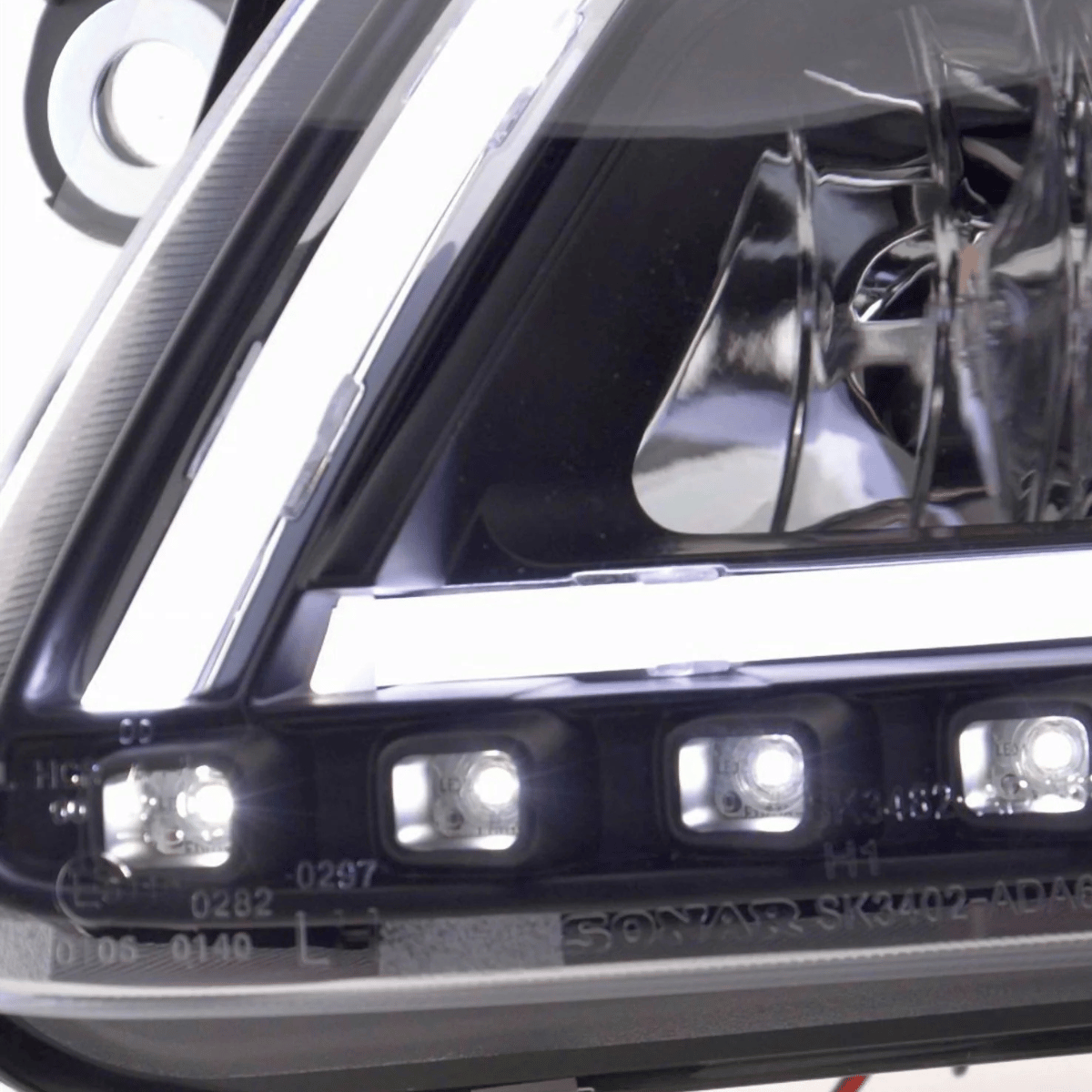 LED Scheinwerfer für Audi A4 B8 08-11 mit Tagfahrlicht und Blinker, schwarz, CR-Tuning
