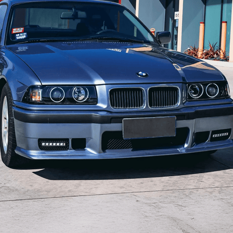 Scheinwerfer mit Ringen und LED-Tagfahrlichtern, Frontansicht für BMW E36