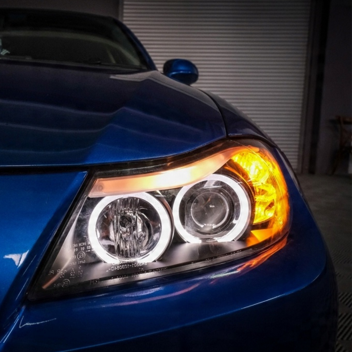 CCFL Angel Eyes Scheinwerfer Set für BMW 3er E90/E91 03.2005-08.2008-