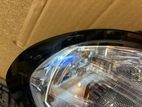 LED-Scheinwerfer für BMW E90 E91 mit Blenden und Reflektoren, Tuning Zubehör