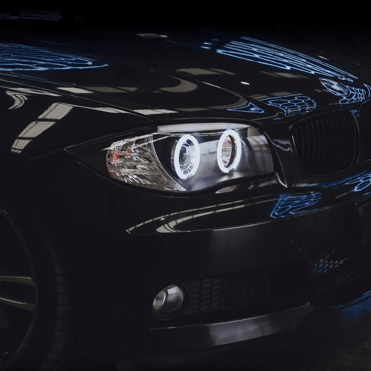 LED Angel Eyes Scheinwerfer Set für BMW 1er E87 E81 E82 E88 2004-2011 schwarz - CR Tuning