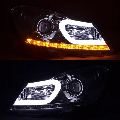 LED Scheinwerfer mit Tagfahrlicht für [Fahrzeugmodell] - Frontansicht mit gelben und weißen Lichtern