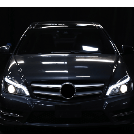 LED Scheinwerfer vorne mit Tagfahrlicht und Blinker, Tuning Zubehör für Mercedes E-Klasse W212