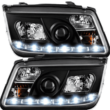 Schwarze LED-Scheinwerfer für Audi A4 B6 mit Tagfahrlicht-Streifen und integrierten Blinkern