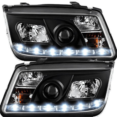 Schwarze LED-Scheinwerfer für Audi A4 B6 mit Tagfahrlicht-Streifen und integrierten Blinkern