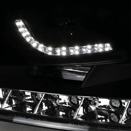 LED Scheinwerfer mit Tagfahrlicht für [Fahrzeugmodell] - Frontansicht mit Lichtern